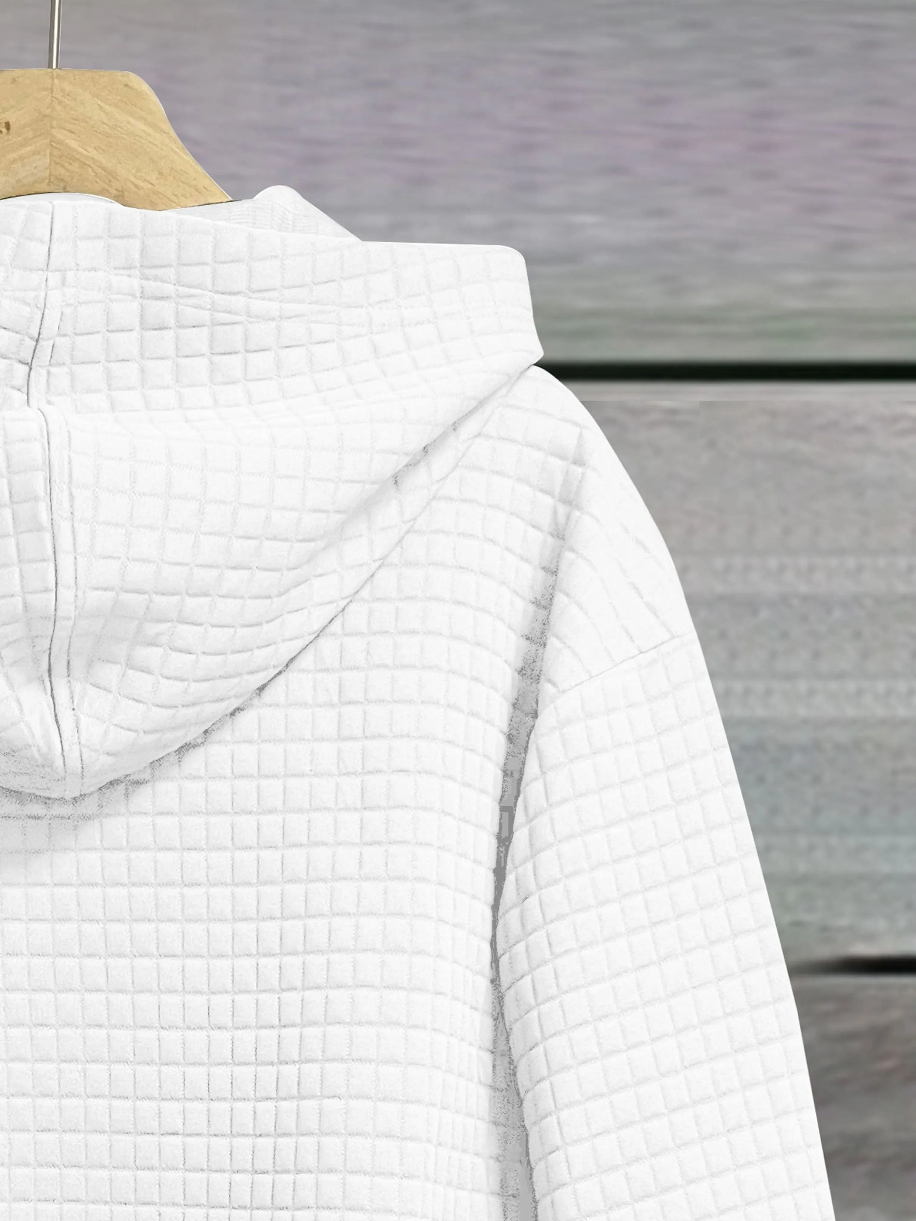 Chic Letter Print Hoodie with Kangaroo Pocket - Cozy Long Sleeve Pullover for Women, Perfect for Fall & Winter