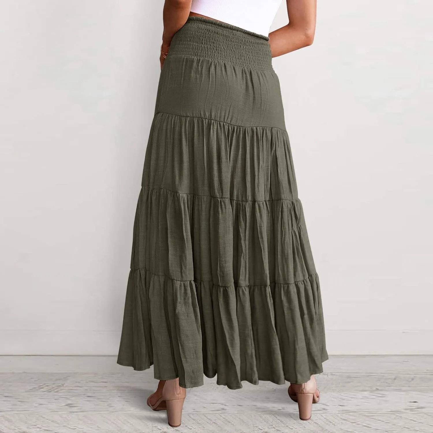 Flowy Maxi Skirt for Women Elastic High Waist Boho Pleated Long Skirts Summer Beach Tiered A-Line Skirts 2025 Trendy