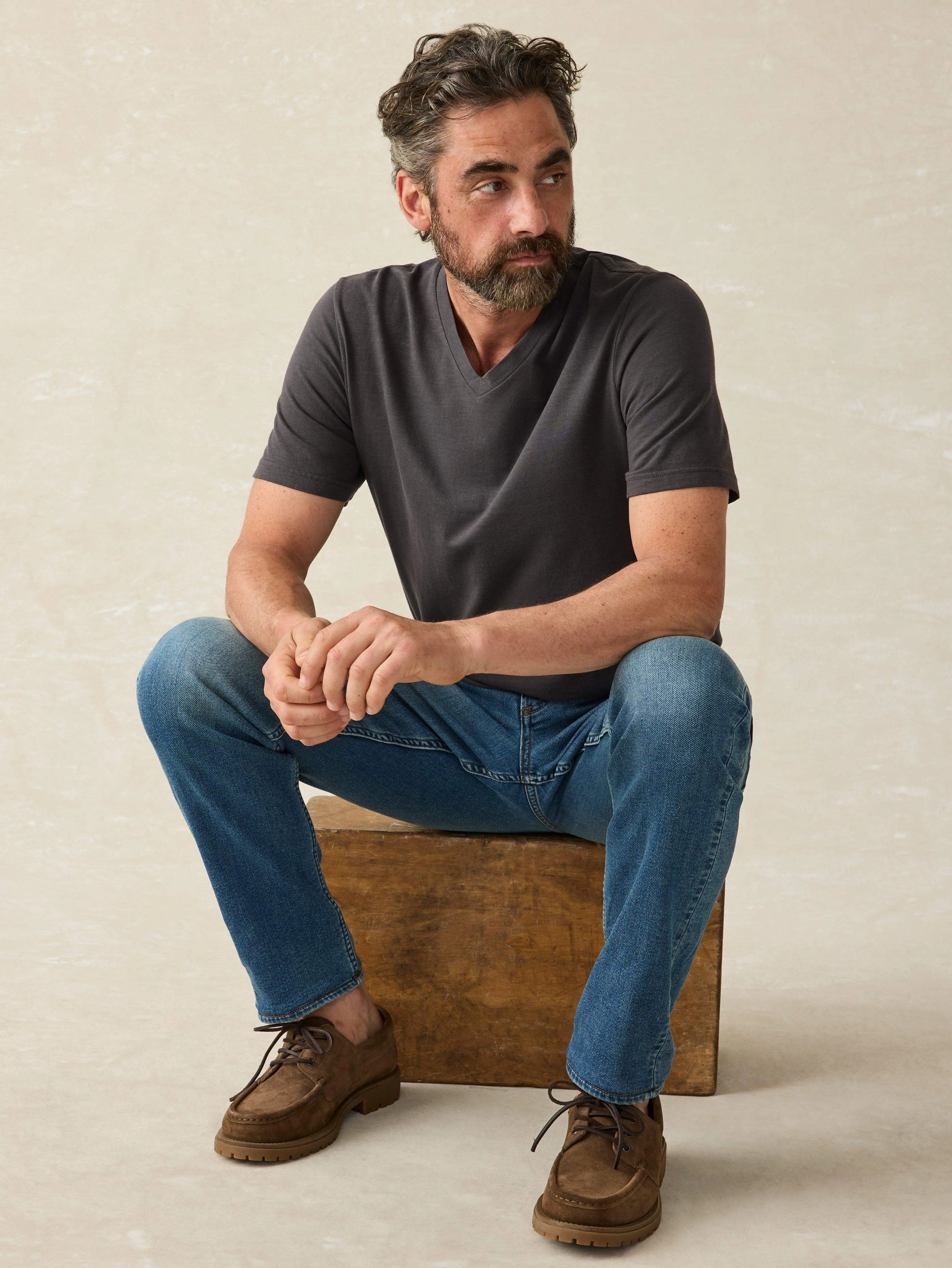 Sunwashed V-Neck Tee - Washed Black